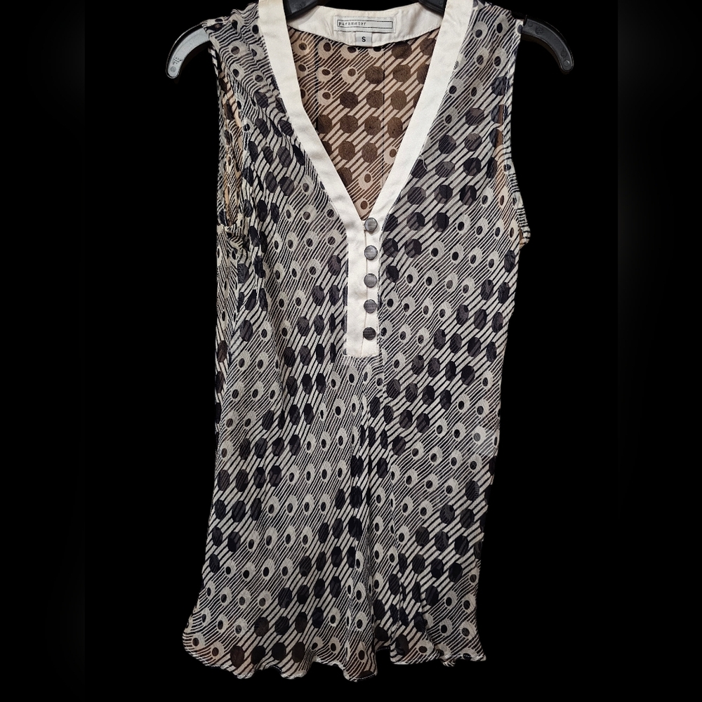 Women's Sheer Parameter Sleeveless Top‎ Size Small